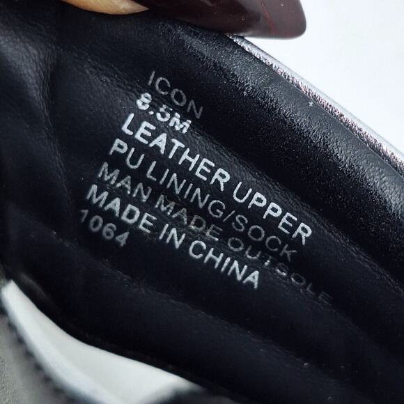 Steve Madden ICON Sandals Puffy Cross Strap Leather 8.5 Block Heel Metallic - Picture 4 of 12